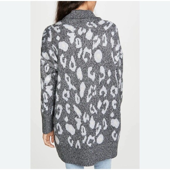 Cupcakes and Cashmere Women's Molly Leopard Jacquard Knit Cardigan Medium Open - Picture 2 of 12